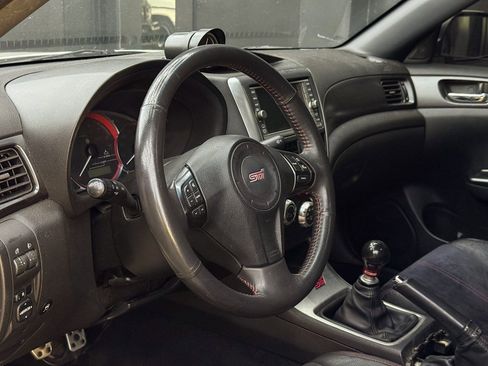 Used 2011 Subaru Impreza WRX STI image 14