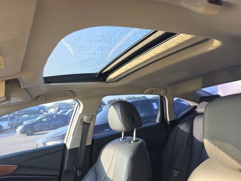 Used 2025 Hyundai Kona SEL FWD image 8