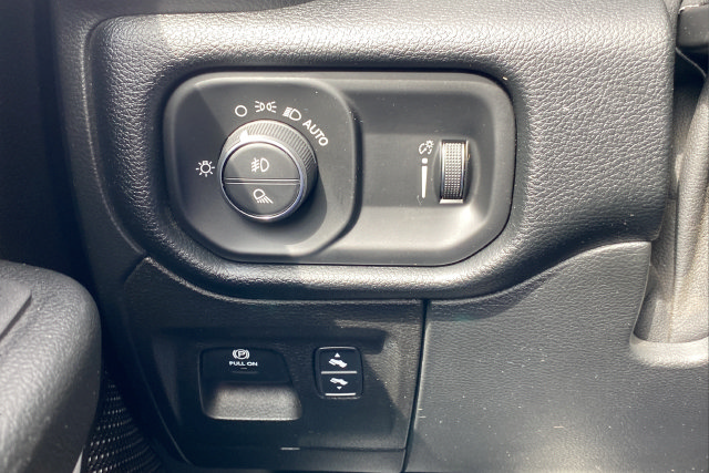 Used 2022 RAM 1500 Big Horn AWD/4WD image 28