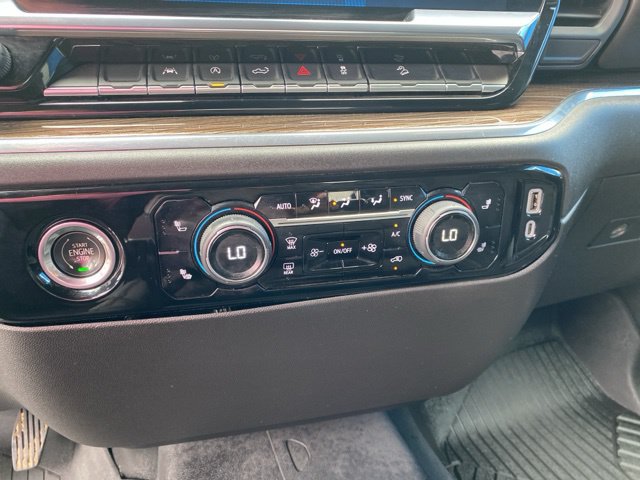 Used 2023 Chevrolet Silverado 1500 RST AWD/4WD image 24