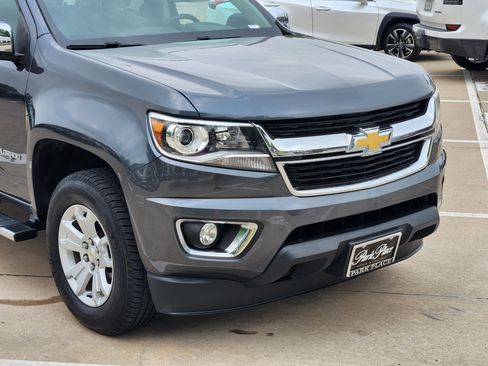 Used 2016 Chevrolet Colorado LT w/ Luxury Package, Chrome RWD image 7