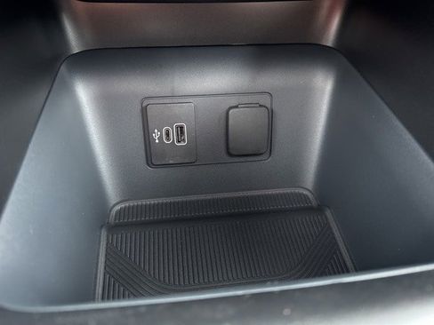 New 2026 Ford Explorer ST-Line w/ ST-Line Street Pack AWD/4WD image 34