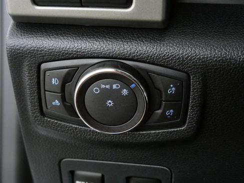 Used 2016 Ford F150 Lariat w/ Equipment Group 501A Mid AWD/4WD image 26