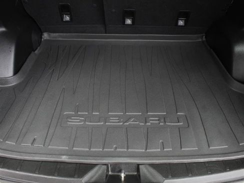 Used 2015 Subaru Forester 2.5i Premium AWD/4WD image 17