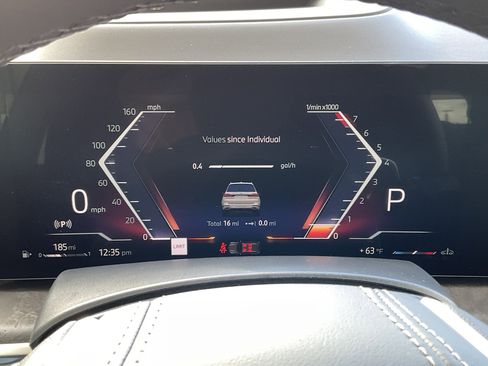 New 2026 BMW X7 xDrive40i w/ Premium Package image 14