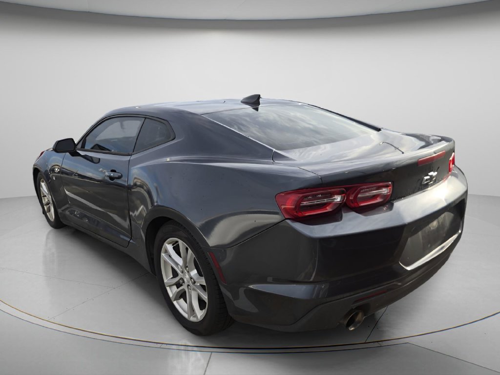 Used 2022 Chevrolet Camaro LS RWD image 4