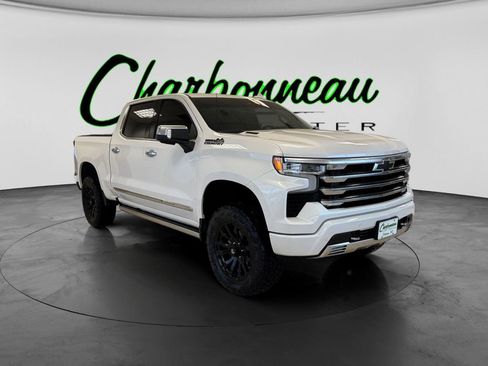 Used 2023 Chevrolet Silverado 1500 High Country w/ Technology Package AWD/4WD image 7