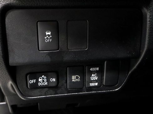 Used 2020 Toyota Tacoma TRD Off-Road w/ Technology Package image 26