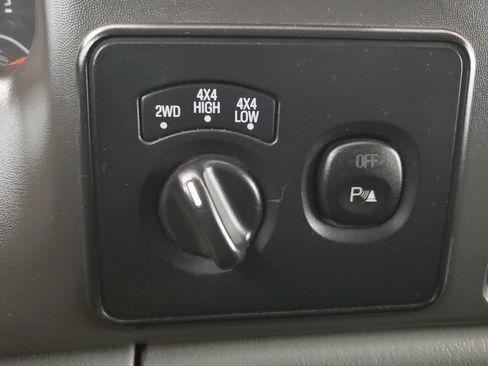 Used 2004 Ford F350 XL AWD/4WD image 25