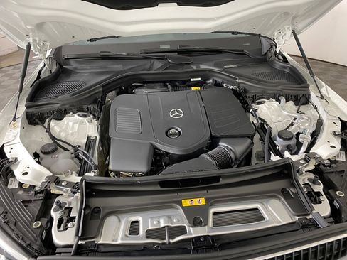 Used 2026 Mercedes-Benz GLC 300 4MATIC image 31