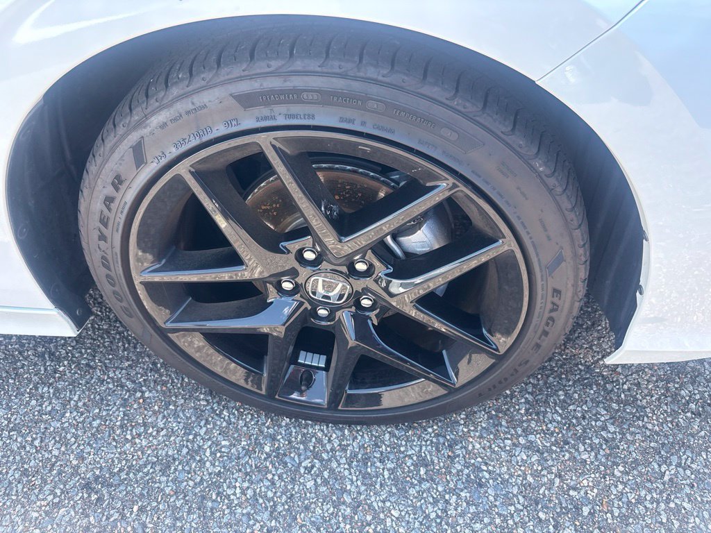 Used 2025 Honda Civic Sport image 13