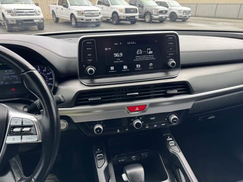 Used 2021 Kia Telluride S image 31