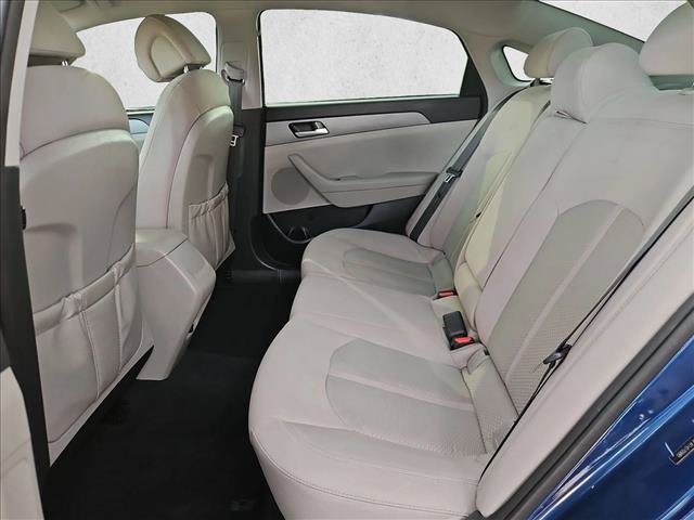Used 2015 Hyundai Sonata SE FWD image 15