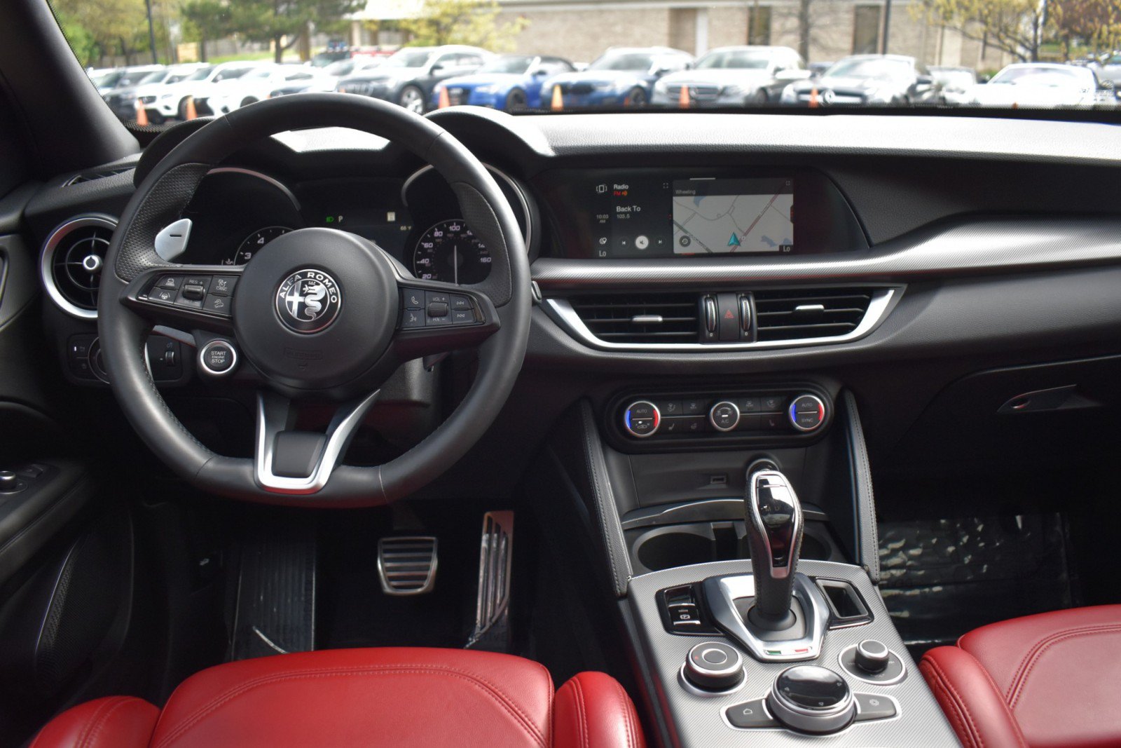 Used 2022 Alfa Romeo Stelvio Veloce AWD/4WD image 11