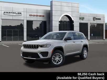New 2025 Jeep Grand Cherokee Laredo X w/ Trailer Tow Package
