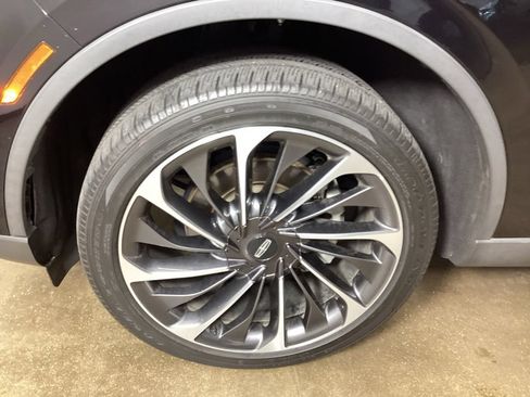 Used 2023 Lincoln Aviator Reserve w/ Equipment Group 201A AWD/4WD image 36