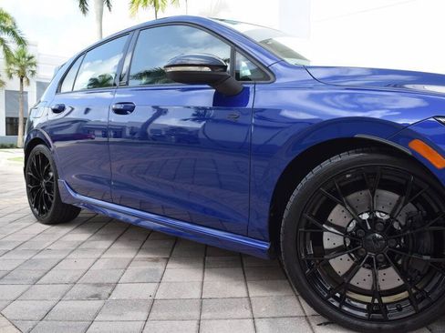 Used 2025 Volkswagen Golf R Black Edition AWD/4WD image 16