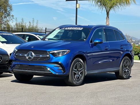 Certified 2025 Mercedes-Benz GLC 300 4MATIC image 8