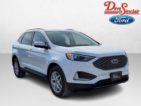 Used 2023 Ford Edge SEL image 4