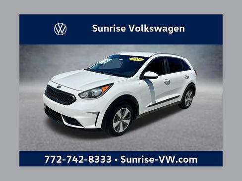 Used 2019 Kia Niro LX FWD image 1
