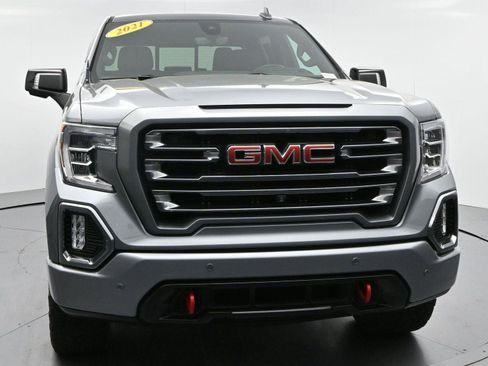 Used 2021 GMC Sierra 1500 AT4 w/ AT4 Premium Package AWD/4WD image 2