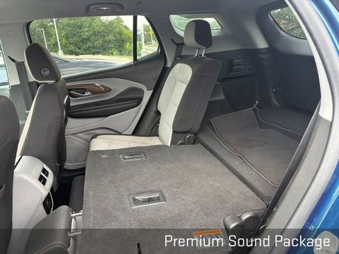 Used 2021 GMC Terrain SLE w/ Driver Convenience Package FWD image 8