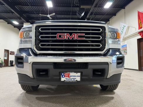 Used 2017 GMC Sierra 3500 4x4 Crew Cab w/ Snow Plow Prep Package image 12