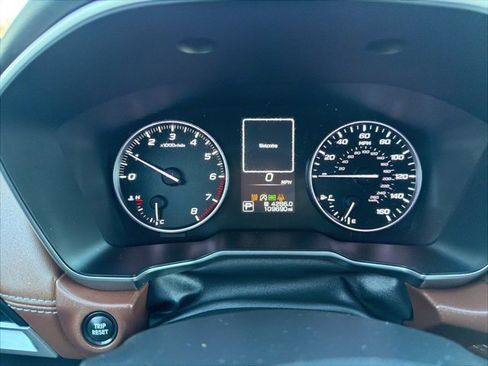 Used 2020 Subaru Outback Touring w/ Popular Package #2 image 13