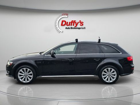 Used 2016 Audi A4 Premium Plus w/ Technology Package image 17