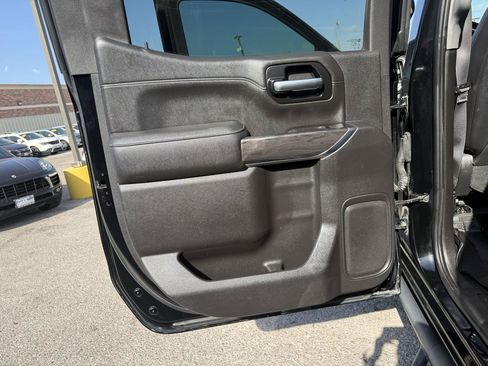 Used 2019 Chevrolet Silverado 1500 LTZ w/ LTZ Texas Edition RWD image 15