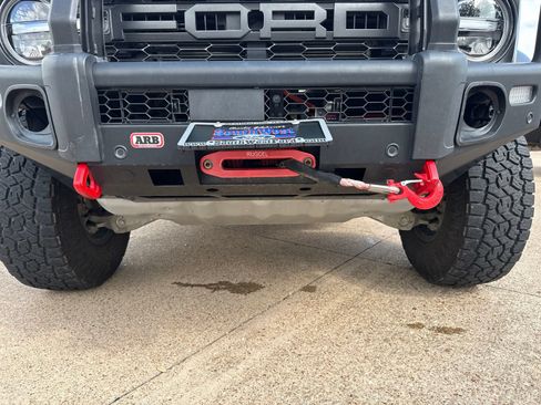 Used 2024 Ford Bronco Raptor w/ Interior Carbon Fiber Pack 6 AWD/4WD image 13