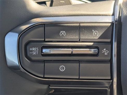 New 2025 GMC Acadia AT4 image 26