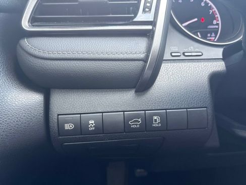 Used 2023 Toyota Camry SE FWD image 14