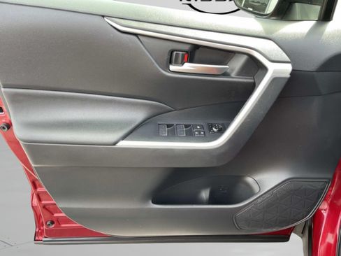Used 2023 Toyota RAV4 XLE Premium FWD image 22