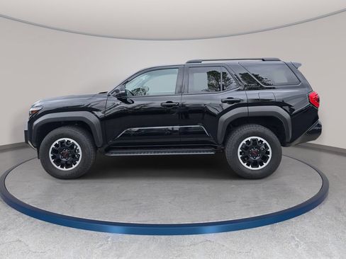 Used 2015 Jeep Grand Cherokee Overland AWD/4WD image 17