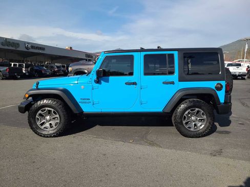 Used 2017 Jeep Wrangler Unlimited Sport w/ Quick Order Package 23S image 11