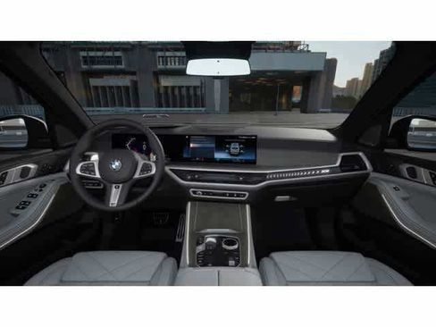 Used 2026 BMW X5 xDrive40i w/ M Sport Package AWD/4WD image 10