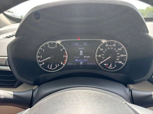Used 2025 Nissan Altima 2.5 SV FWD image 41