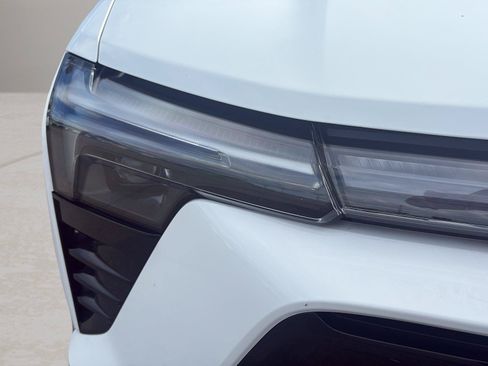Used 2024 Chevrolet Blazer EV RS AWD/4WD image 9