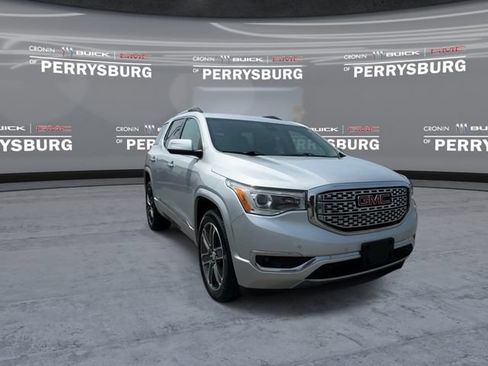 Used 2018 GMC Acadia Denali AWD/4WD image 2