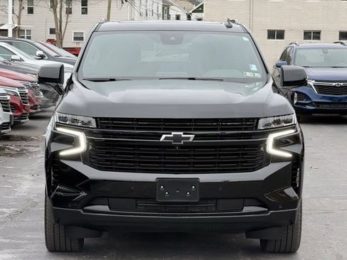 Used 2024 Chevrolet Suburban RST w/ Sport Performance Package image 2