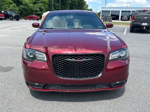 Used 2021 Chrysler 300 S RWD image 2