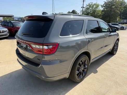 Used 2025 Dodge Durango R/T w/ Blacktop Package AWD/4WD image 5