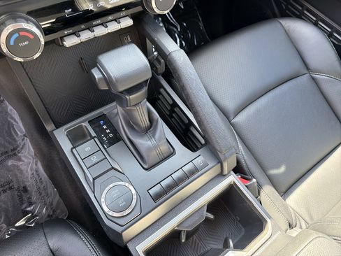 Used 2024 Toyota Tacoma SR5 image 28