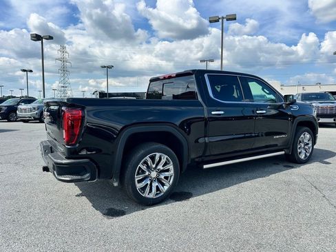 New 2026 GMC Sierra 1500 Denali w/ Denali Reserve Package AWD/4WD image 10