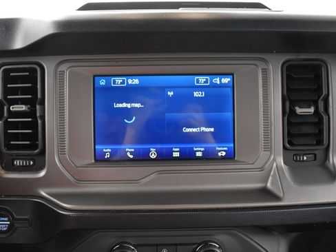 Used 2022 Ford Bronco Outer Banks image 16