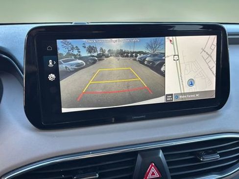 Used 2023 Hyundai Santa Fe SEL image 21