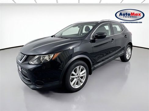 Used 2019 Nissan Rogue Sport SV image 4