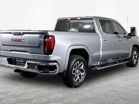 Used 2025 GMC Sierra 1500 SLT w/ SLT Premium Plus Package AWD/4WD image 6