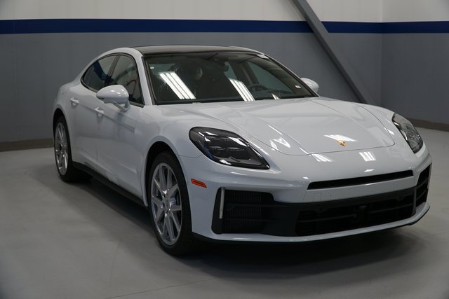 New 2026 Porsche Panamera 4 AWD/4WD image 12